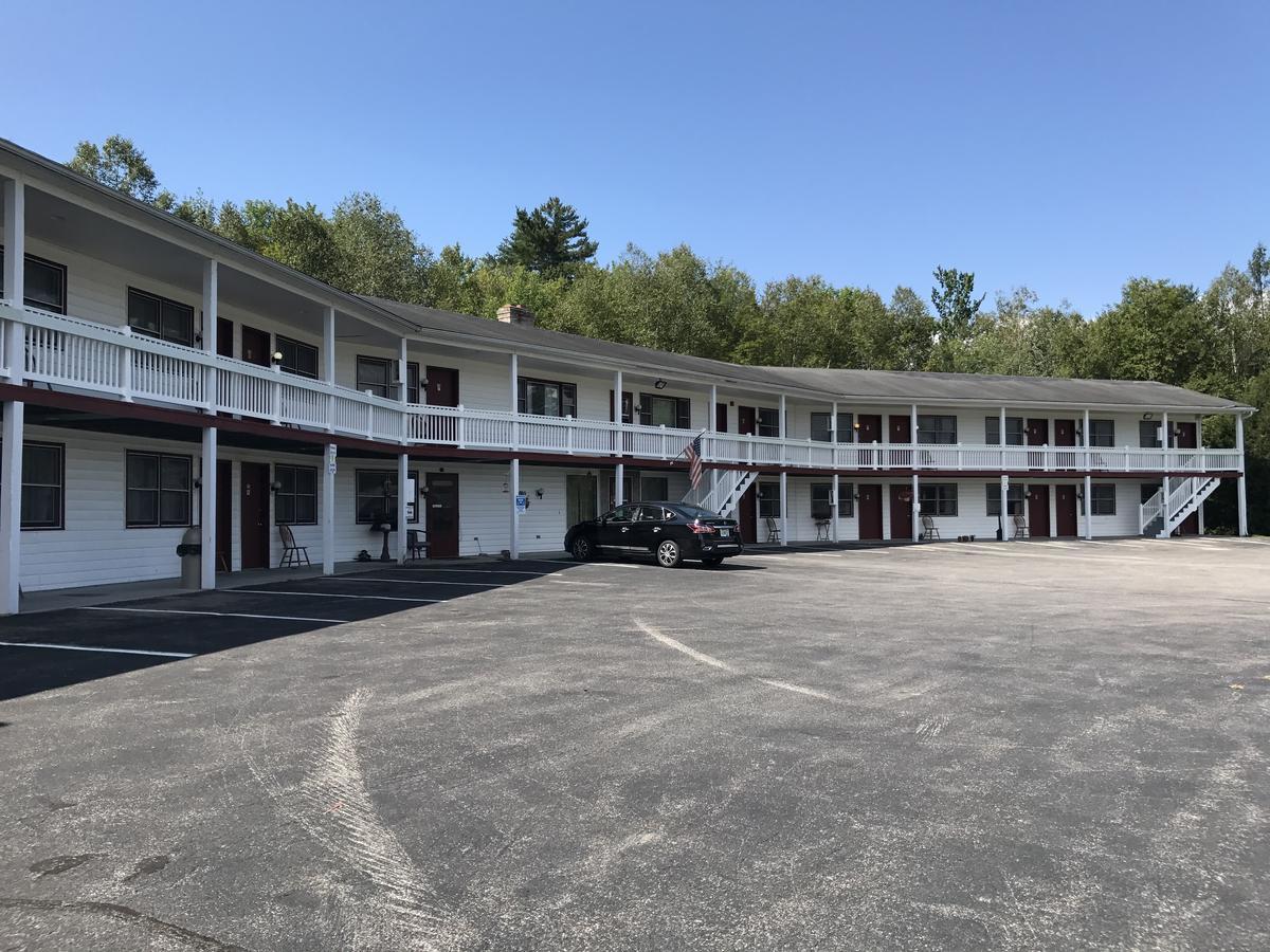 Cabot Inn & Suites Lancaster Bagian luar foto